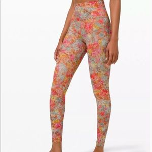 NWOT Lululemon Align Pant 25” Inflorescence Multi Sz 4